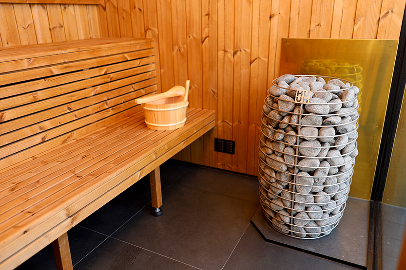 223-Sauna-Boat-4.jpg